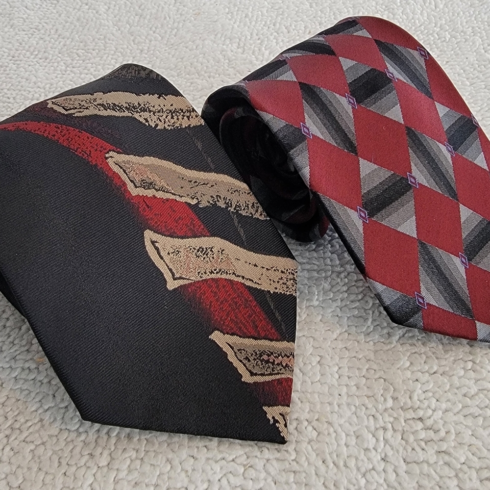 Vintage Geometric Neck Ties Lot of 2 JHane Barnes Privado